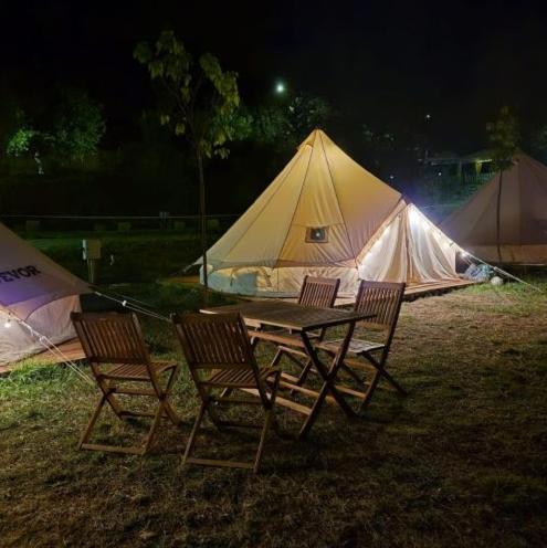 Bosque De G0rd0n Campsite *